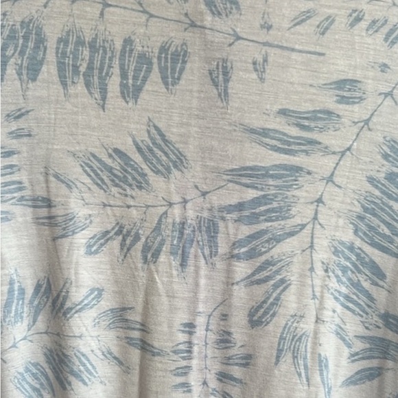 NWT Hale Bob Super Soft Mid Length Blue Leave Print Robe-Bamboo Material-Size M - Picture 4 of 8